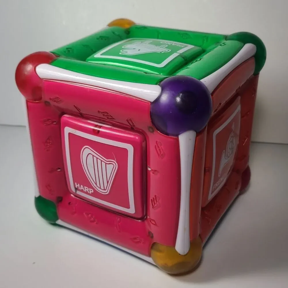 Munchkin Mozart Magic Cube Musical Toy Baby Learning Classical Music Tested